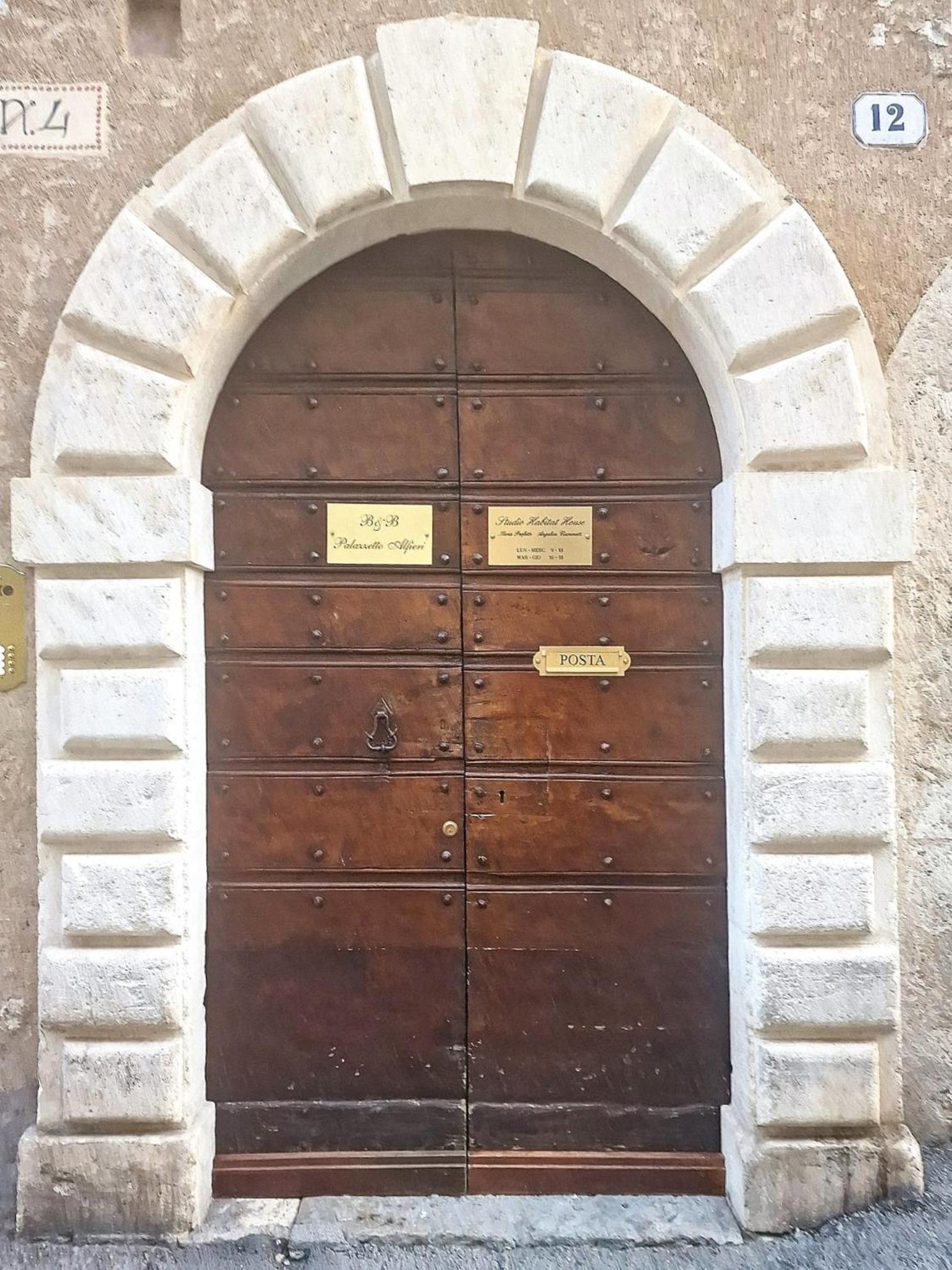 B&B Palazzetto Alfieri L'Aquila Centro Storico Экстерьер фото