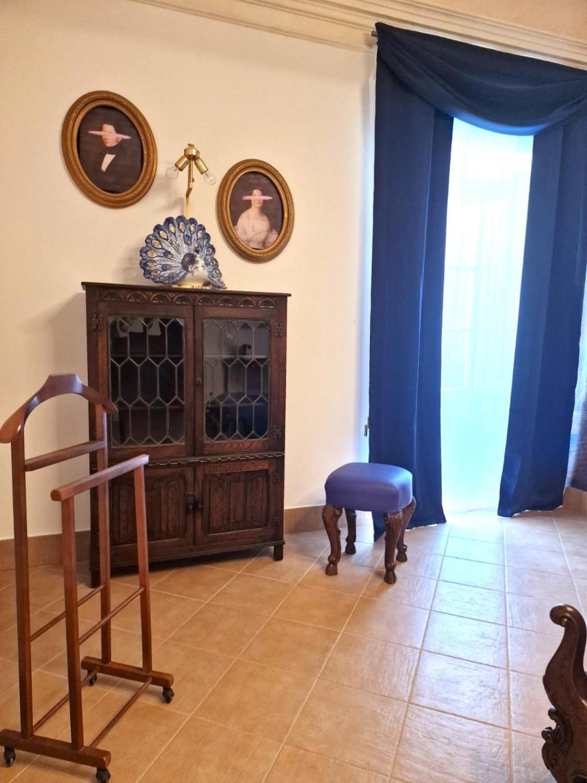 B&B Palazzetto Alfieri L'Aquila Centro Storico Экстерьер фото